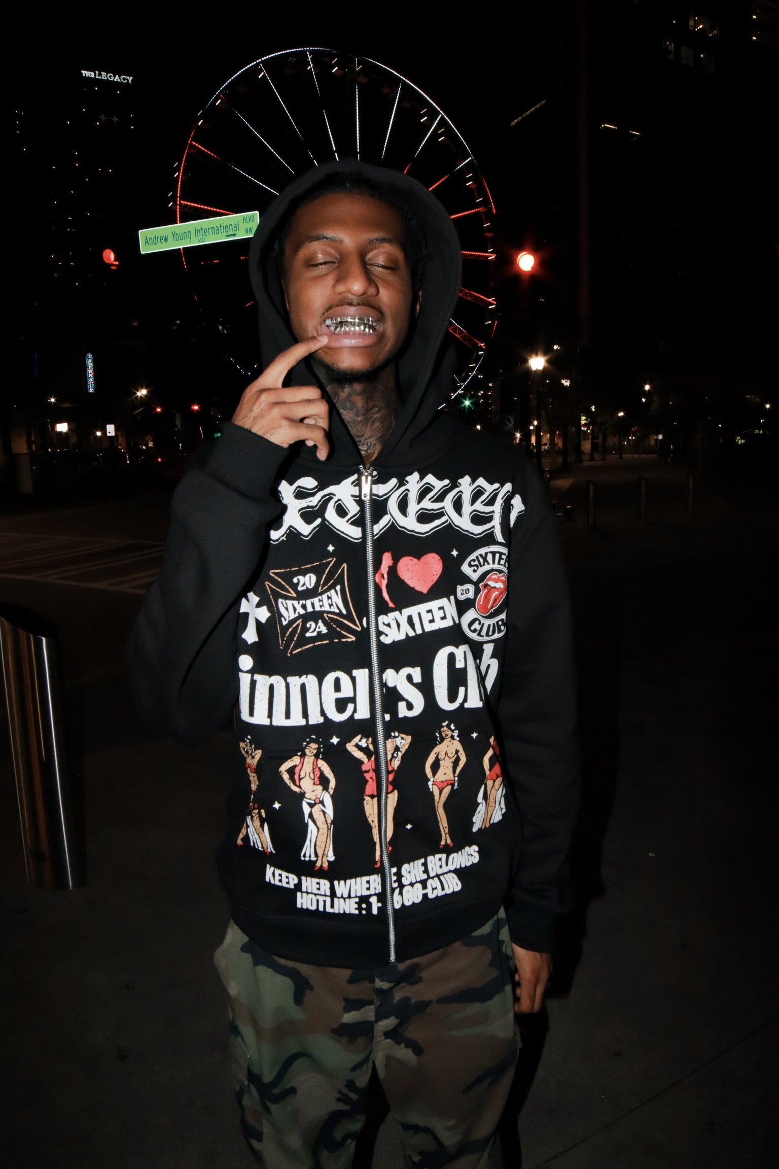 BLACK SINNERS CLUB ZIP-UP